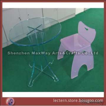 Knockdown transparent acrylic table